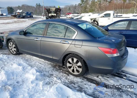 2009 Honda Accord 2.4 Ex from USA, damaged, VIN 1HGCP267X9A048641